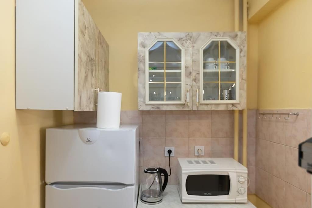 Sunny & Convenient On Dondoukov Blvd, 1 Bdr Zaimov Apartment Sofia Bagian luar foto